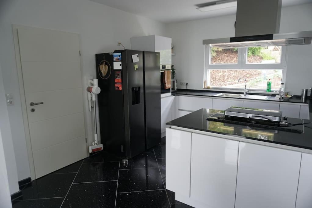 Ferienhaus Mit Schoener Aussicht Weitersburg Luaran gambar
