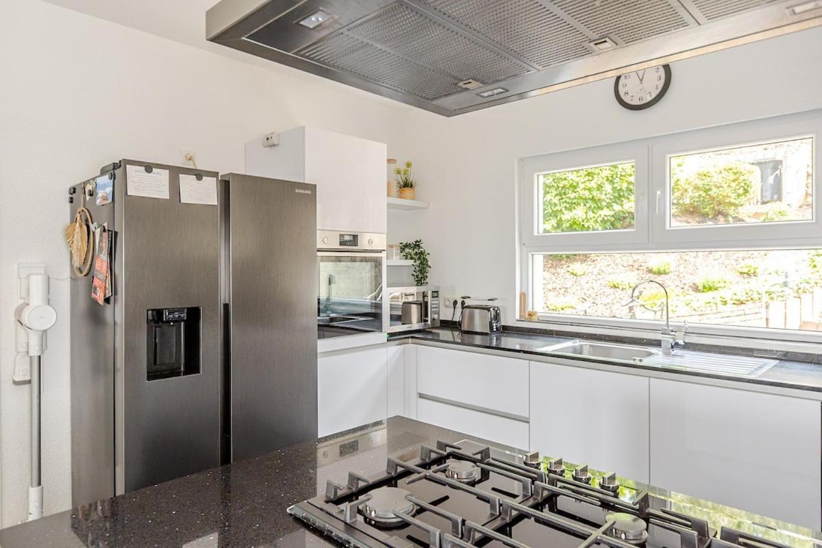Ferienhaus Mit Schoener Aussicht Weitersburg Luaran gambar
